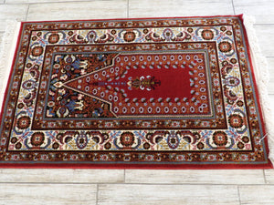 Red Turkish Oriental Machinemade Rug 80x125Cm