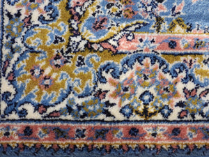 Traditional Blue Machinemade Rug