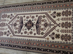 Traditional Kilim Design Wool Machinemade Rug