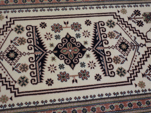 Traditional Kilim Design Wool Machinemade Rug