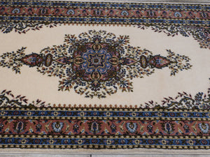 Turkish Oriental Medallion Design Area Rug