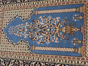 Blue Turkish Machinemade Rug 80x130Cm