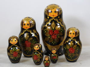 7 Pieces Handmade Matryoshka Doll signed by artist