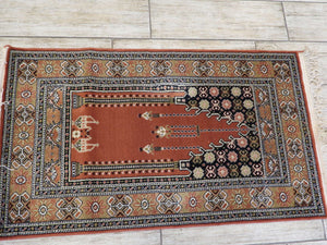 Turkish Machinemade Rug 70x120 Cm