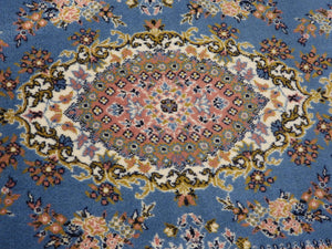 Traditional Blue Machinemade Rug