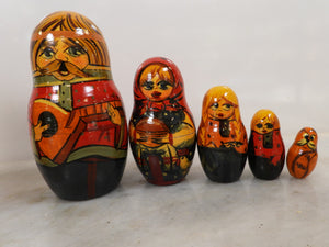 Set of 7 Matryoshka Doll