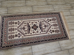 Traditional Kilim Design Wool Machinemade Rug