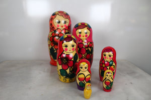 7 Pieces Traditional Russian Matryoshka Doll