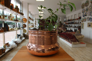 Heavy handcrafted, engraved copper pot!