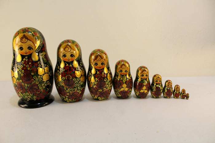 Set of 10 Vintage Matryoshka Doll with Floral Pattern